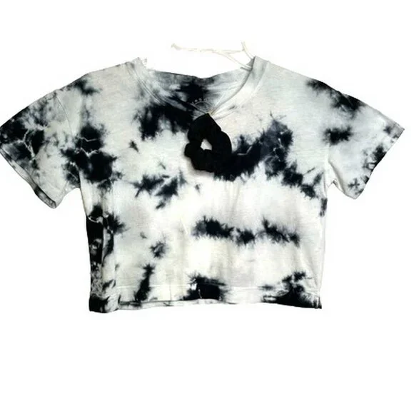 Splendid Tie Dye Cropped T Shirt with Hair Scrunchie X SMALL (3666) - Picture 2 of 7